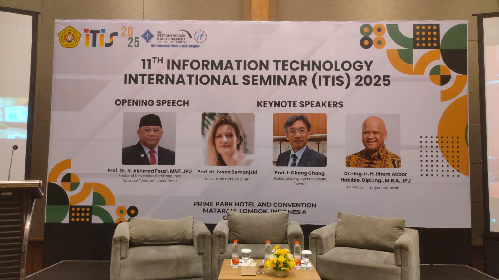 Gambar Ha?? Mahasiswa S1 Ikutan Event Bergengsi IEEE? Ini Cerita Dini dan Maureen